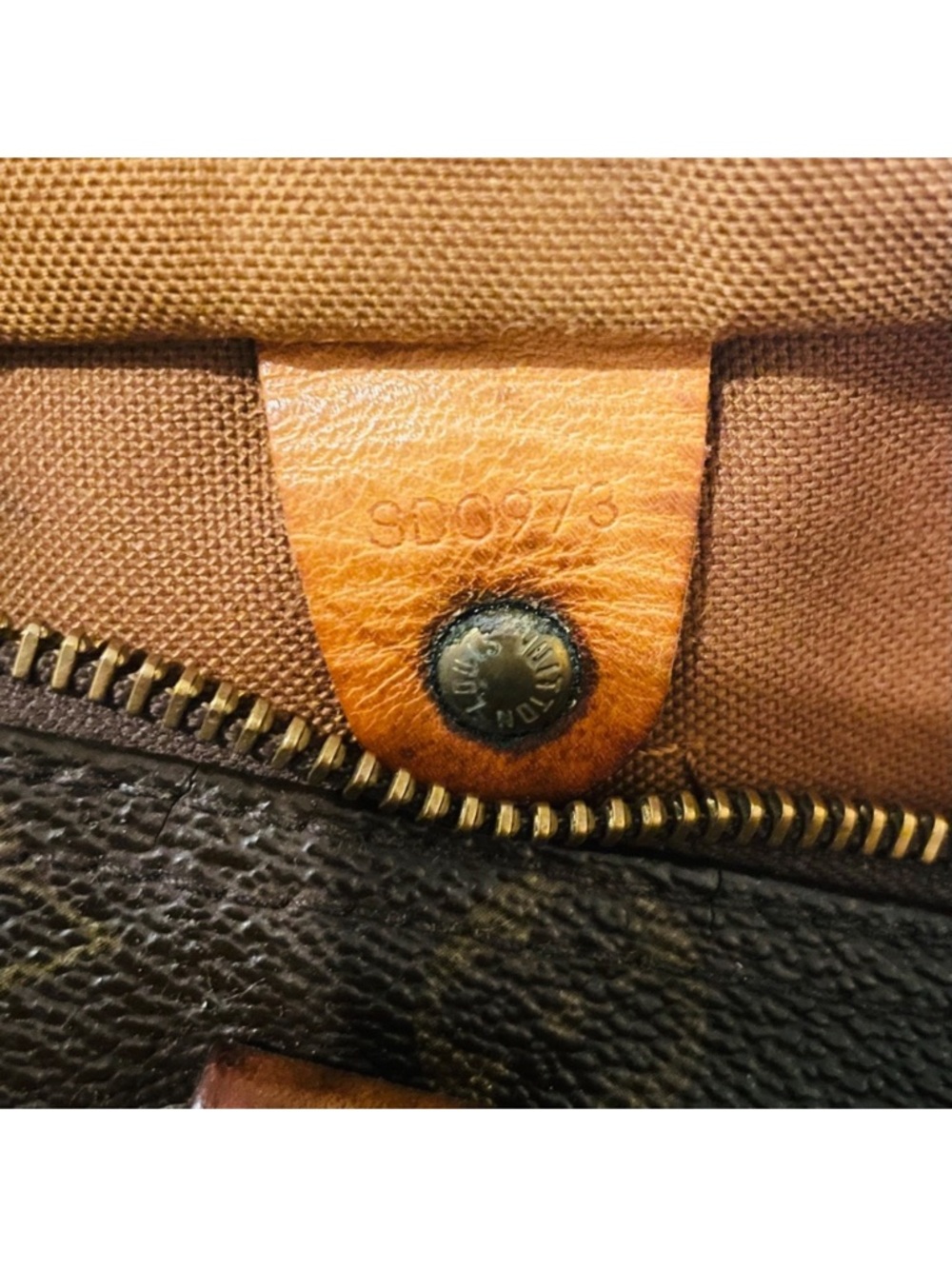Louis Vuitton Brown Monogram Canvas Speedy  25 Bag with Tan Leather Trim - Picture 12 of 16
